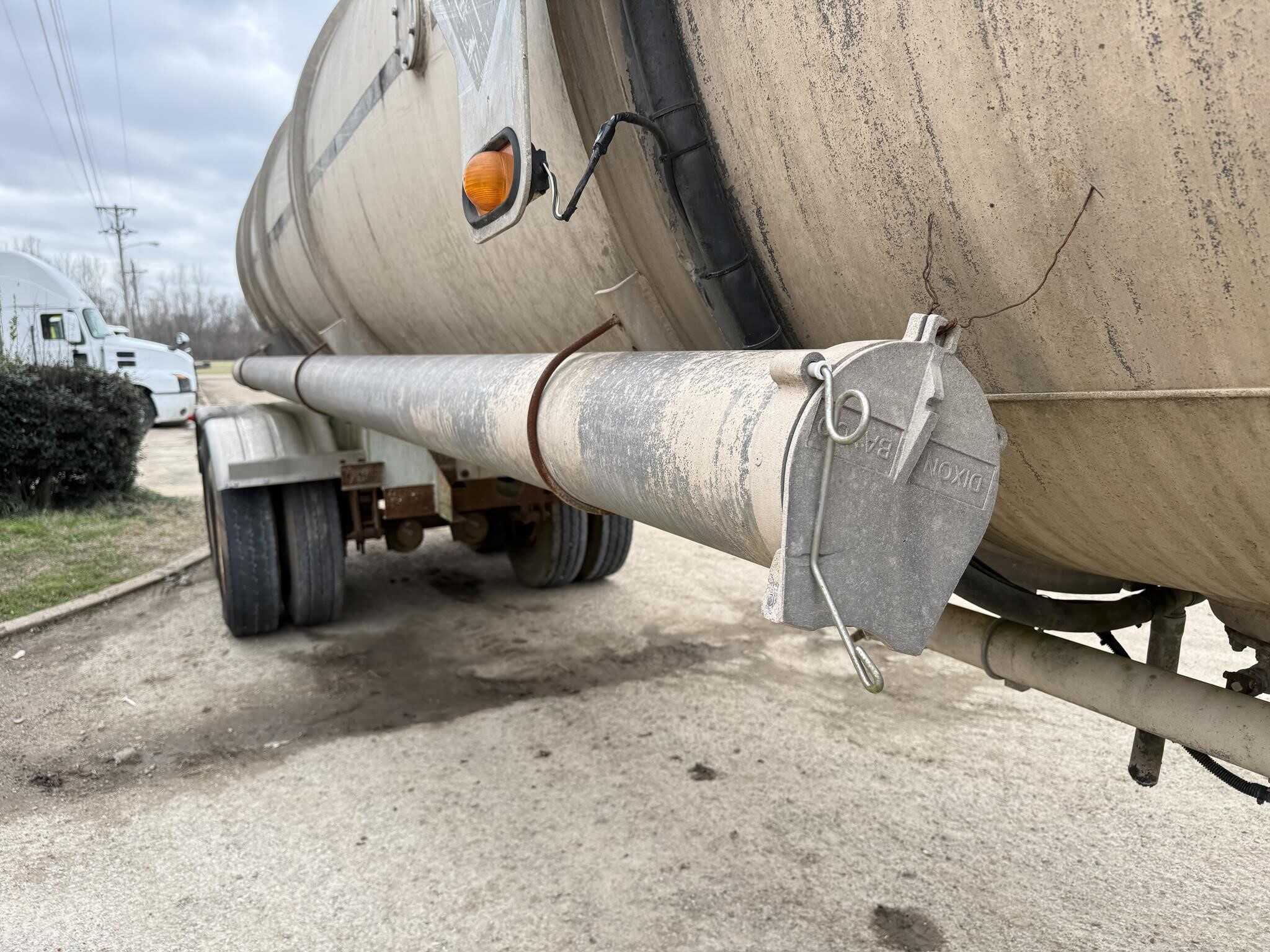 2005 Heil 8400 gallon