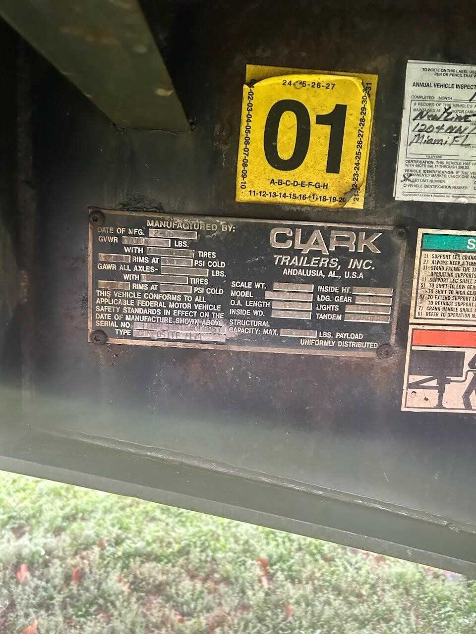 2006 Clark 48 ft flat bed