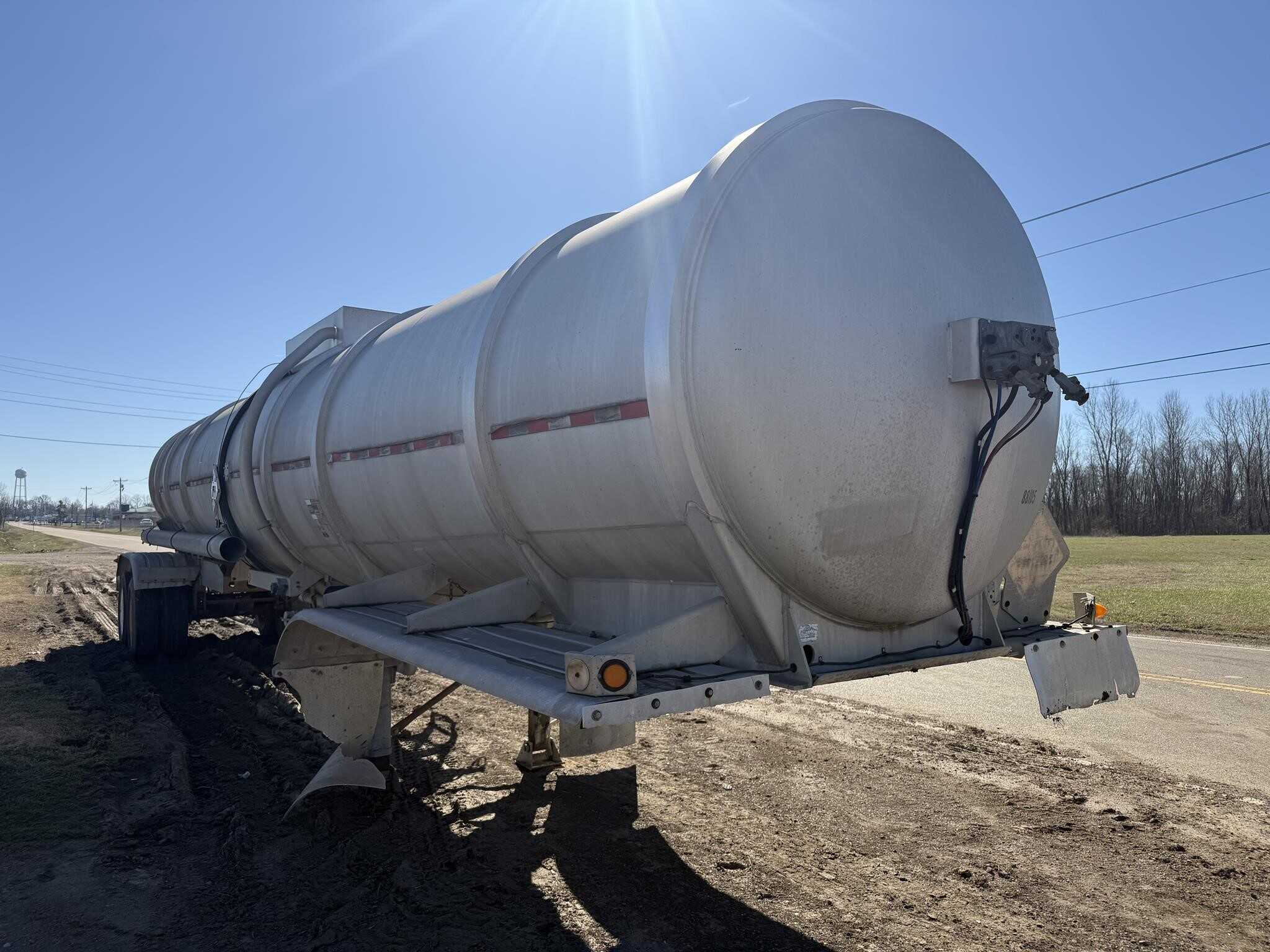 2003 Heil 8400 gallon