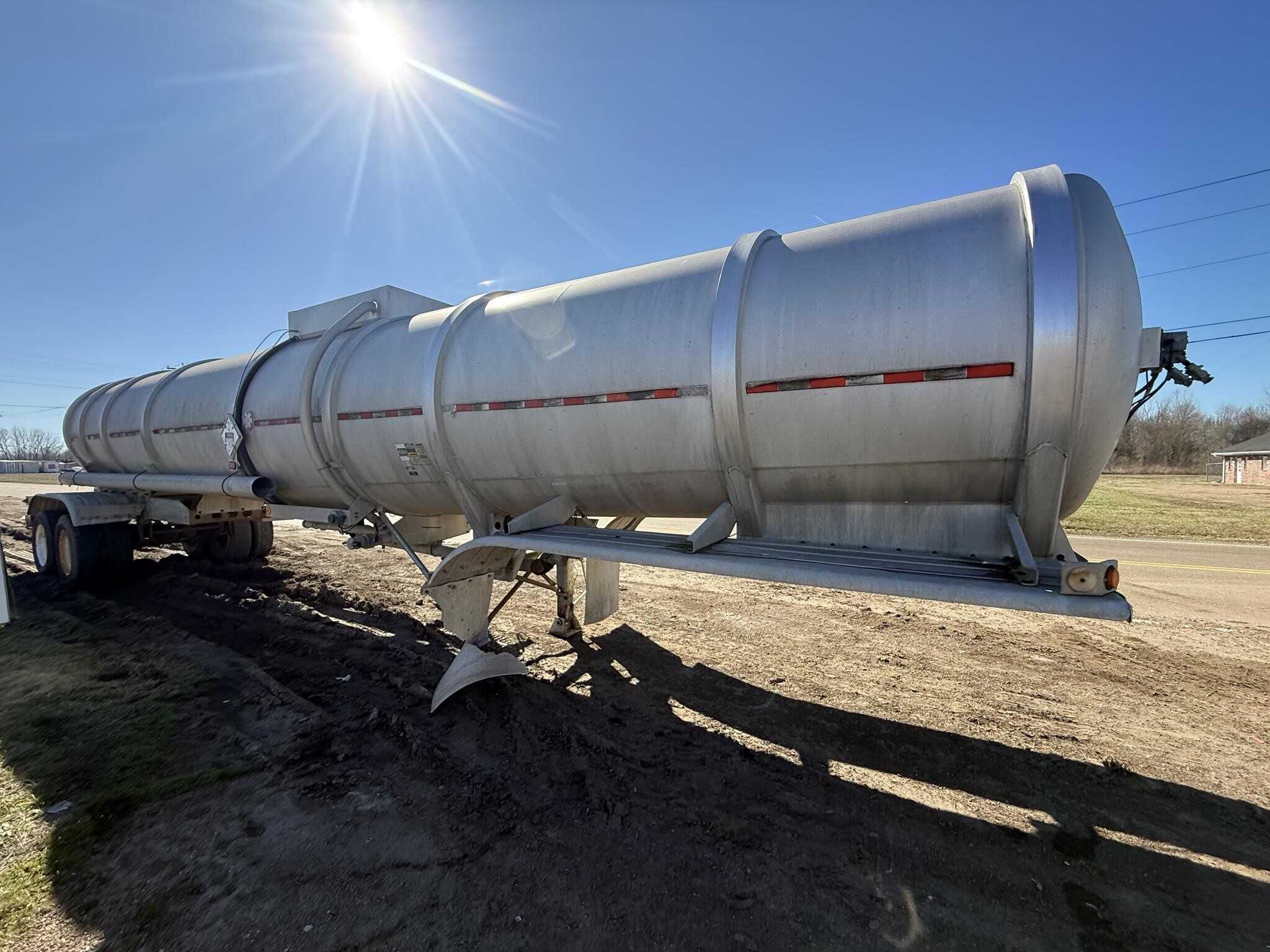 2003 Heil 8400 gallon