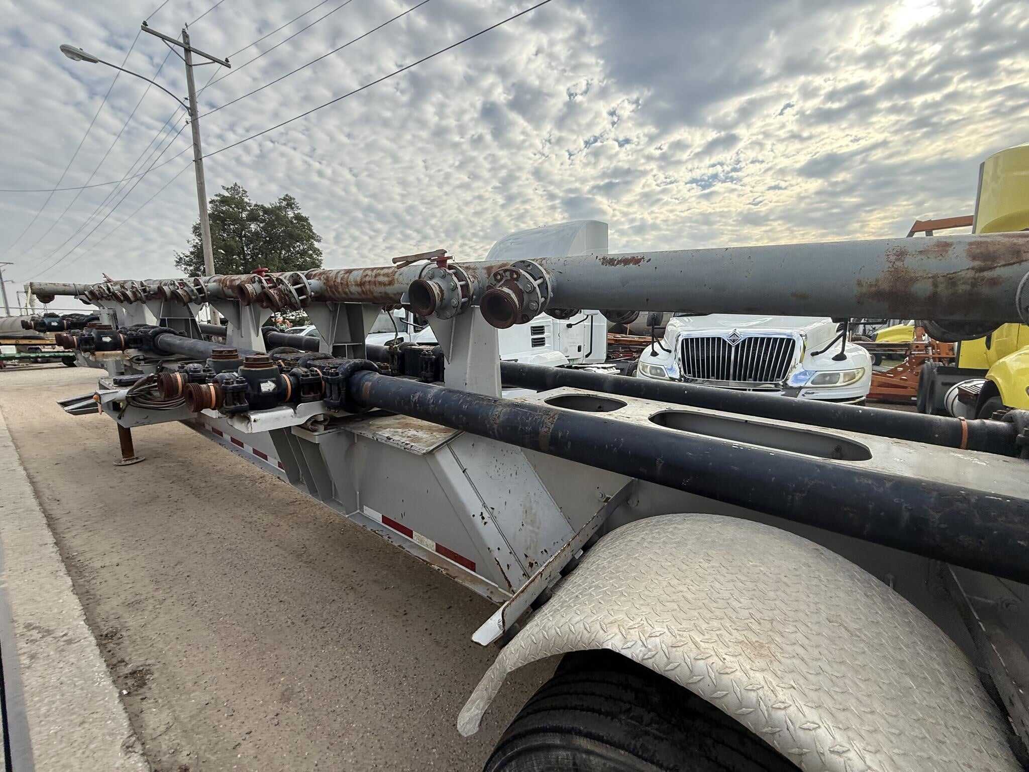 2018 Mertz manifold trailer