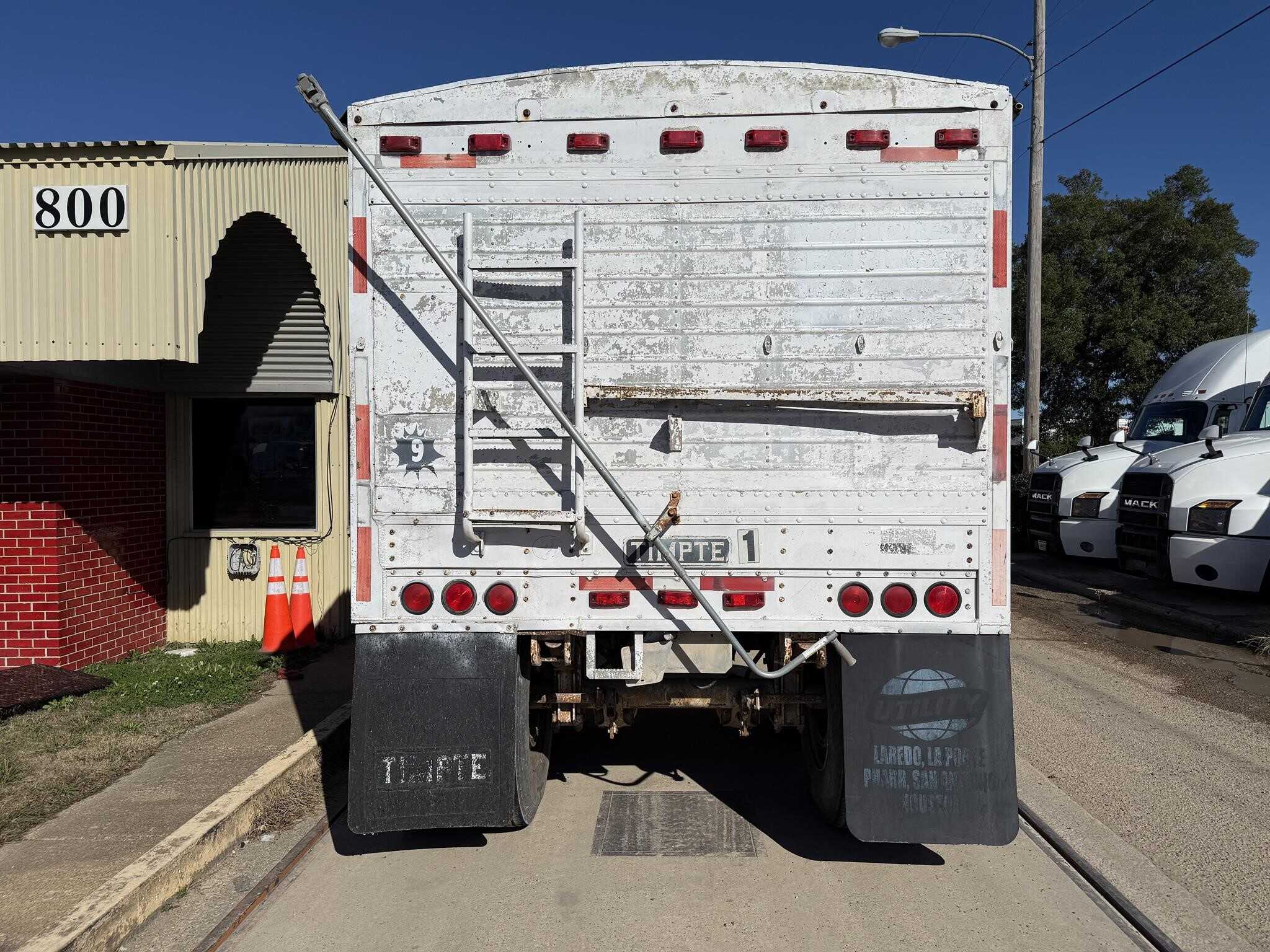 1989 Timpte 42 ft hopper