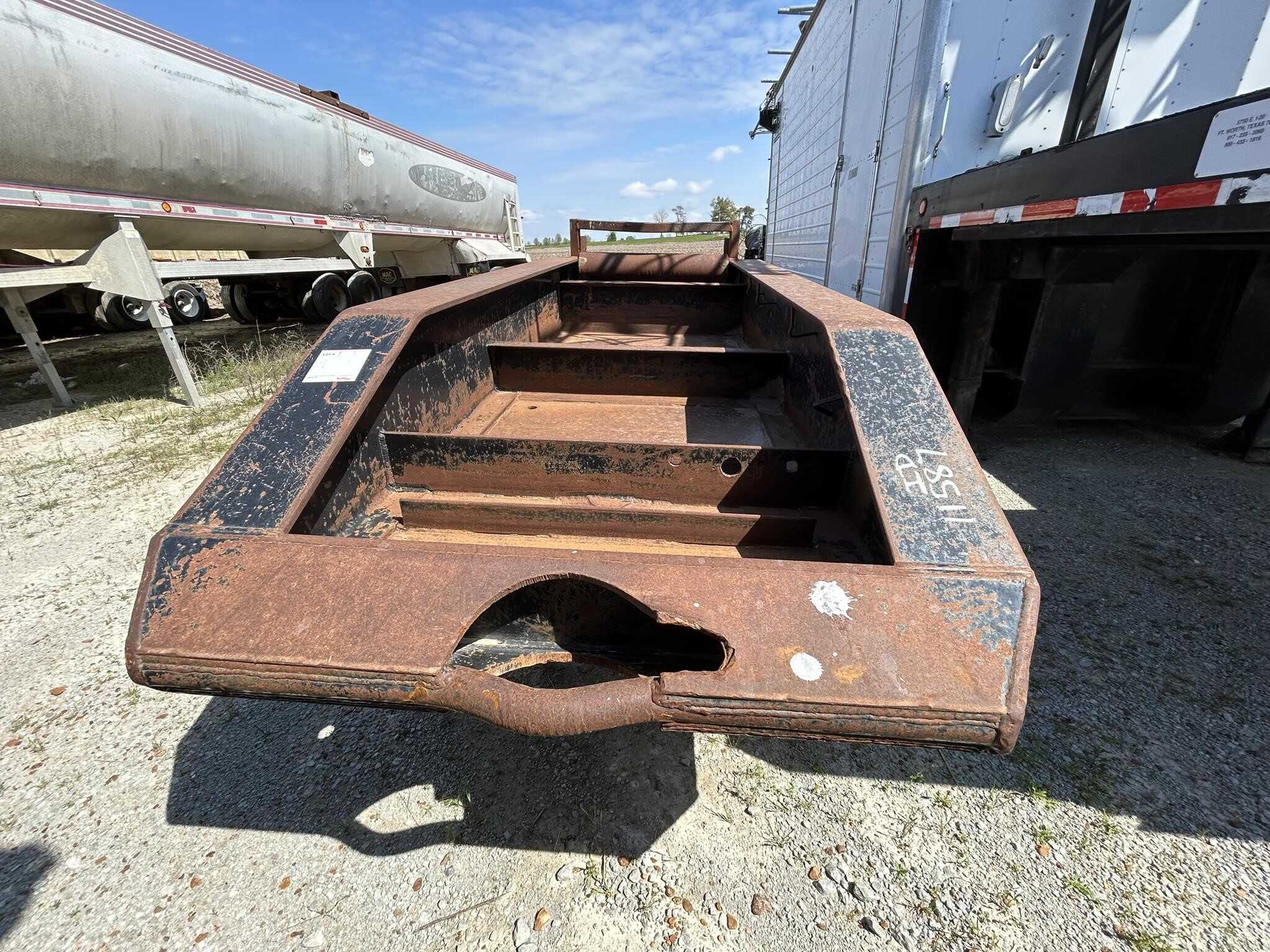 2008 Nuttall roll tail flat deck
