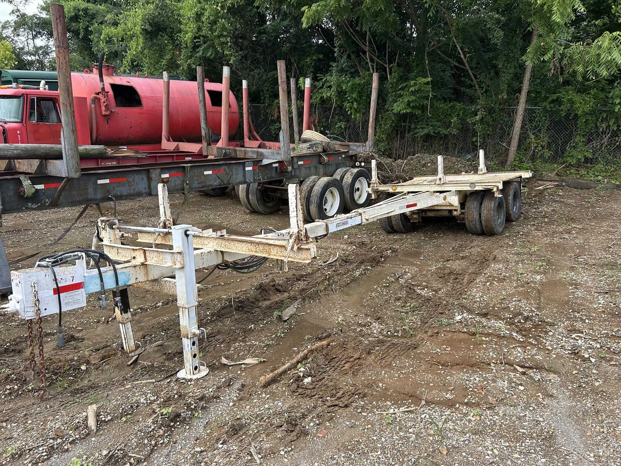1995 Kiefer Built 40 ft pole trailer