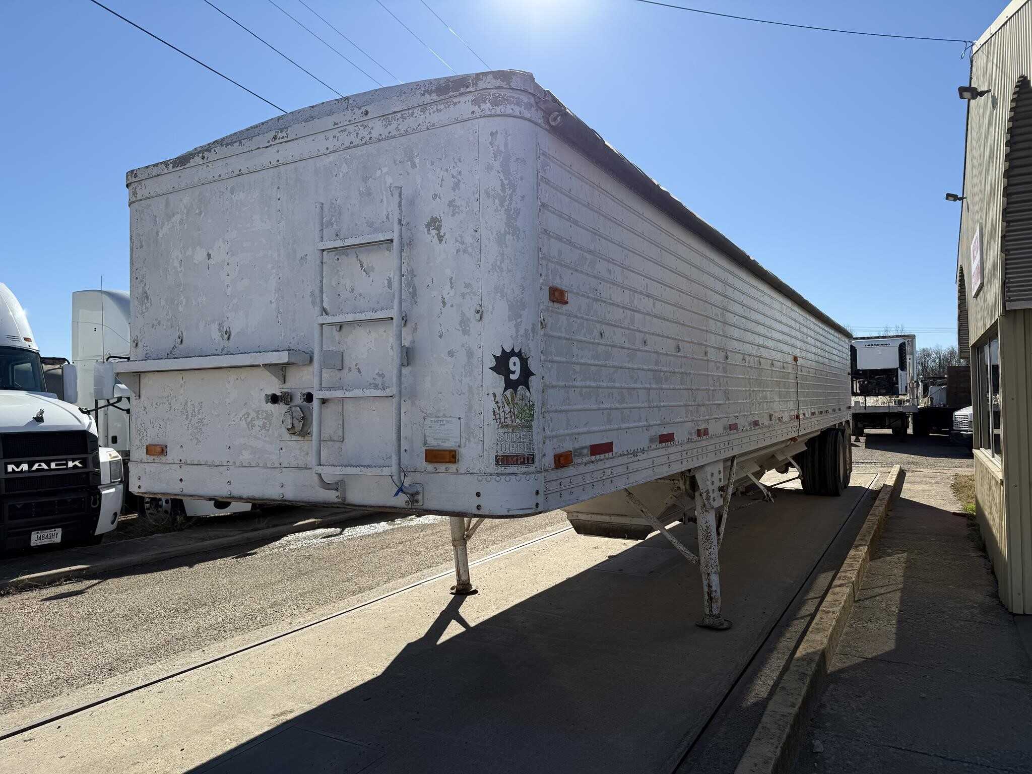 1989 Timpte 42 ft hopper