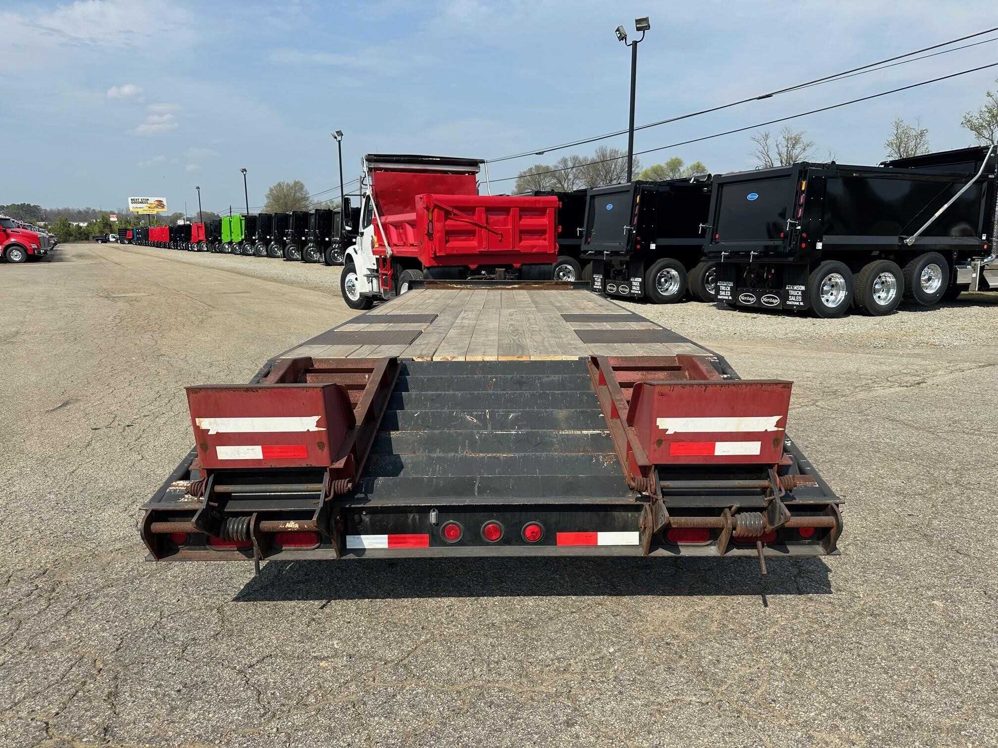 2016 Towmaster t-40lp