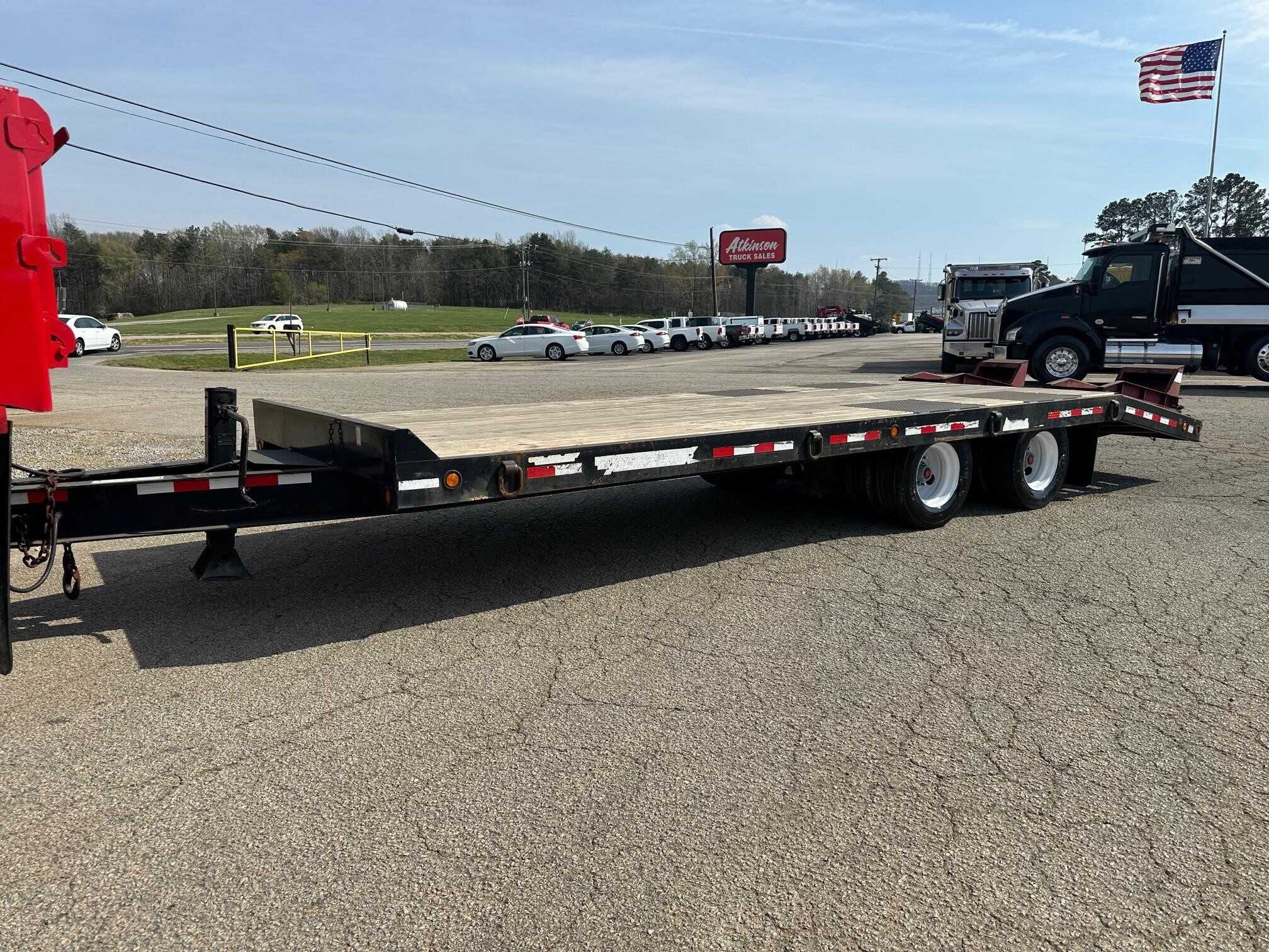 2016 Towmaster t-40lp