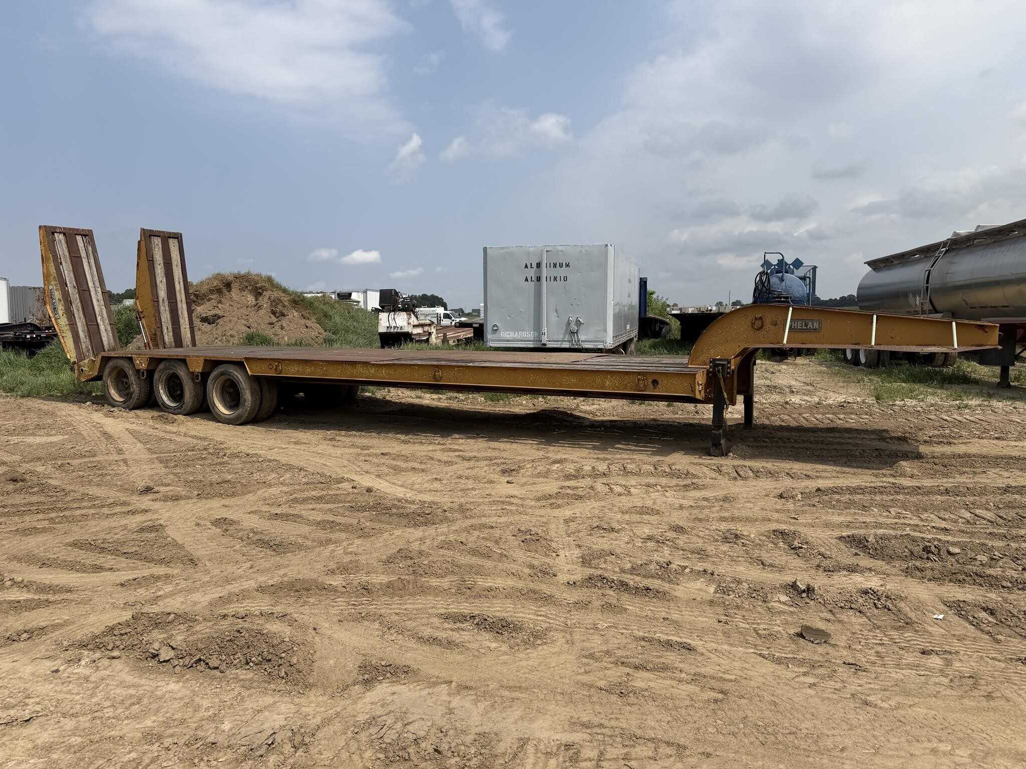 1991 Talbert 40ton lowboy