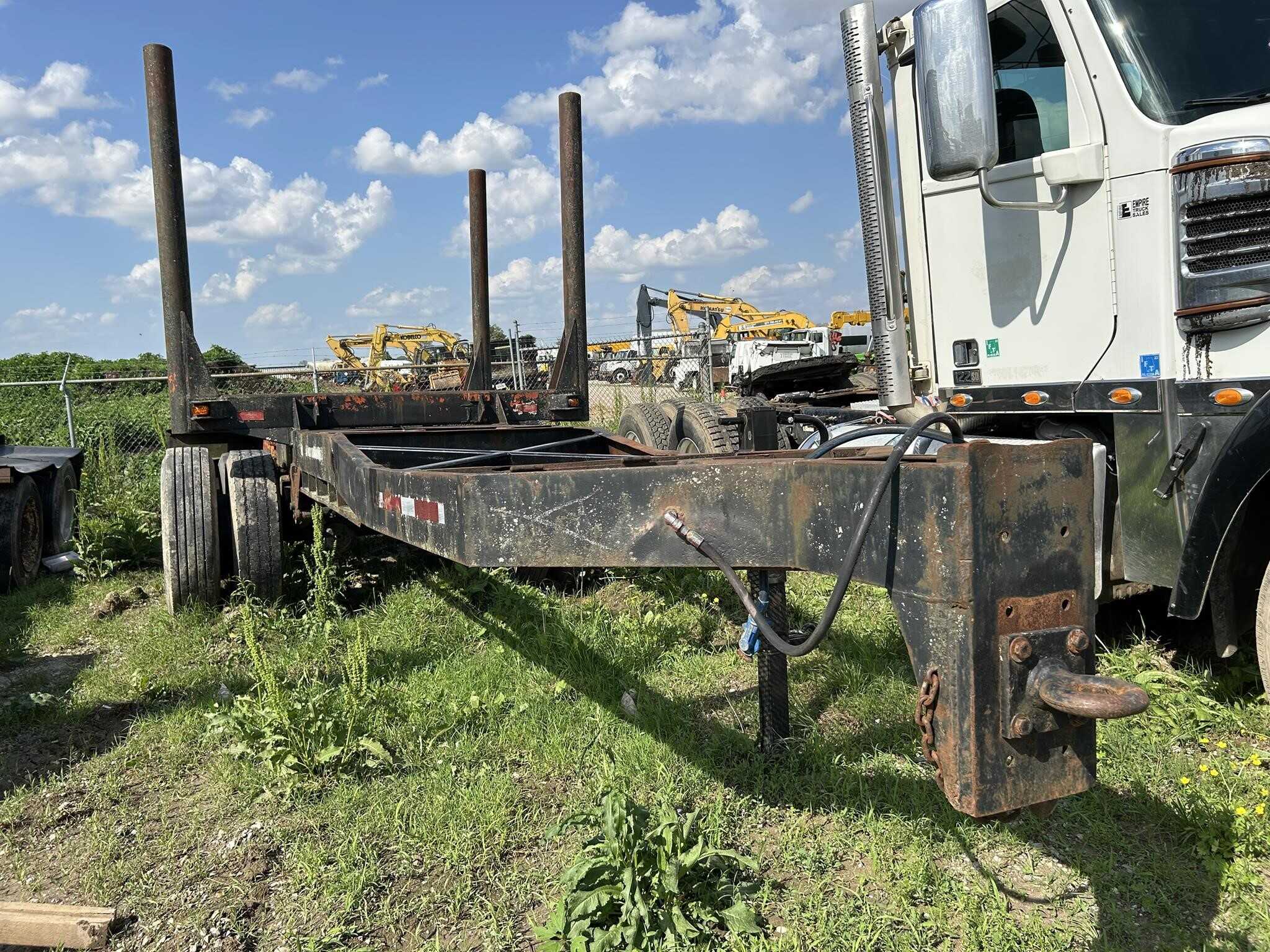1990 Custom Built 20 ft log trailer