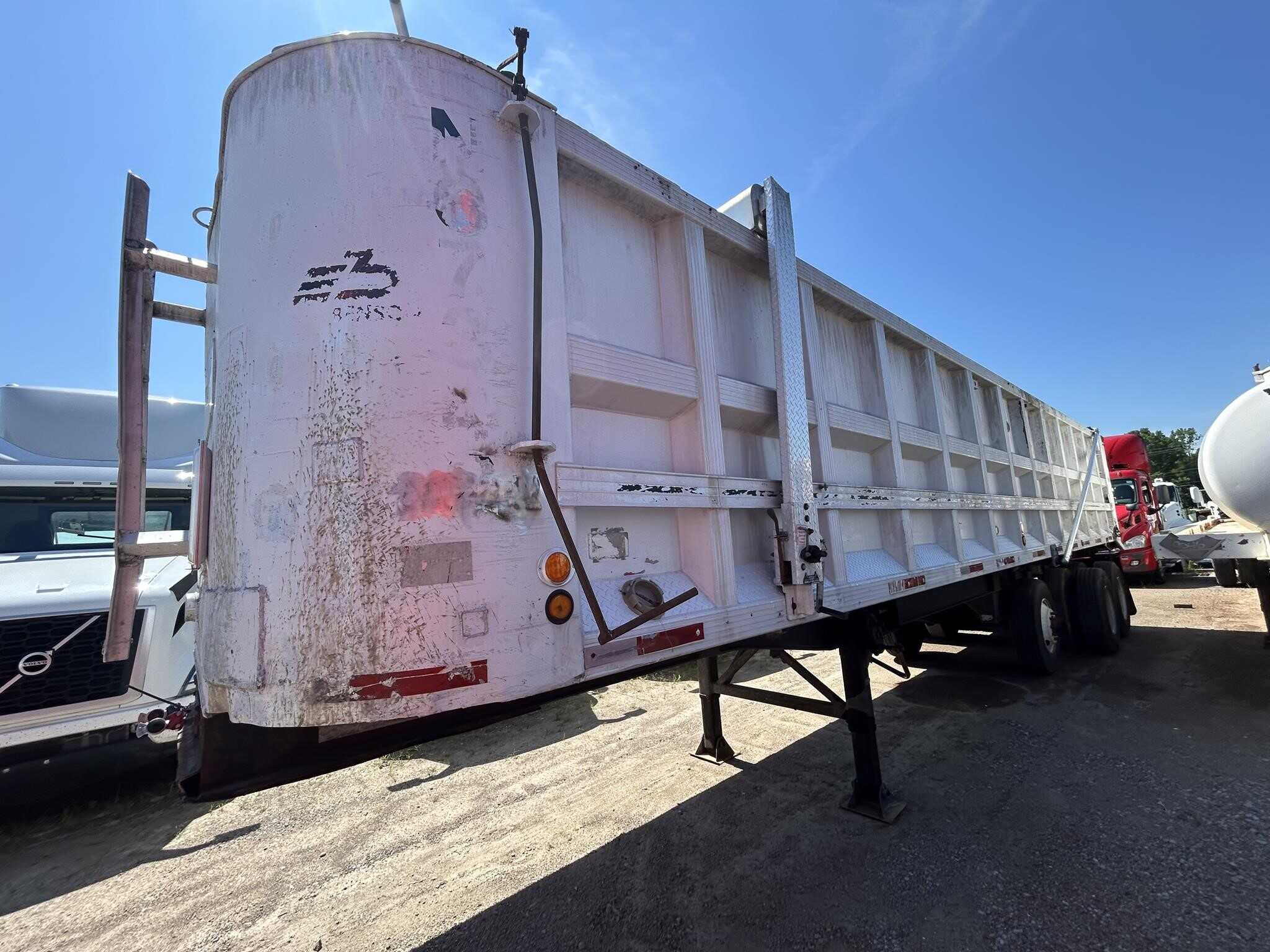 1989 Benson 37 ft open top