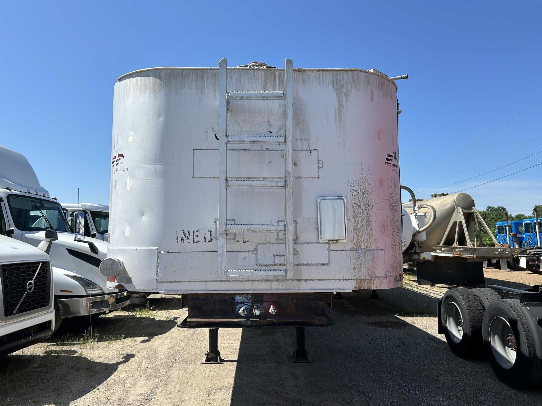 1989 Benson 37 ft open top