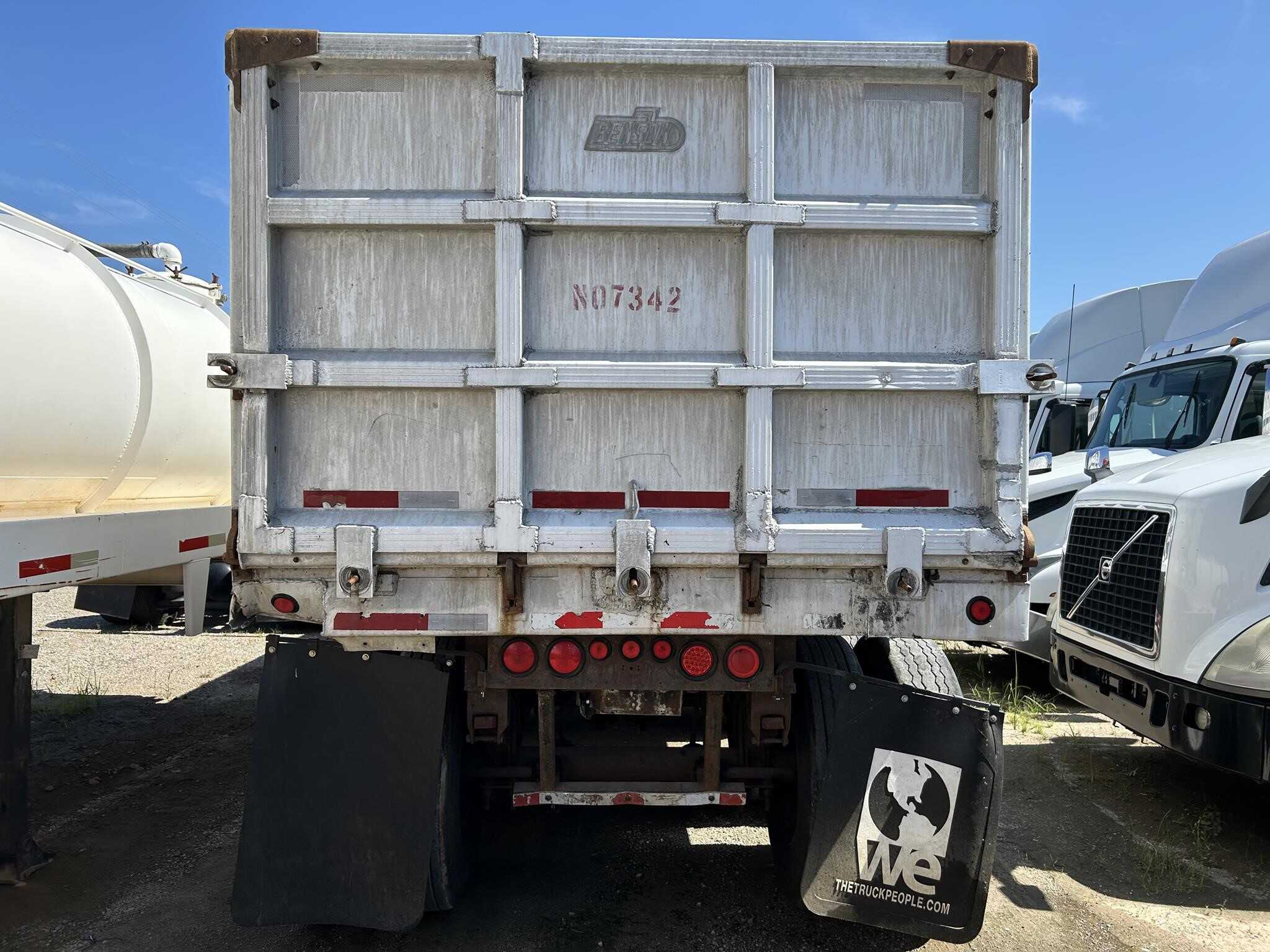 1989 Benson 37 ft open top