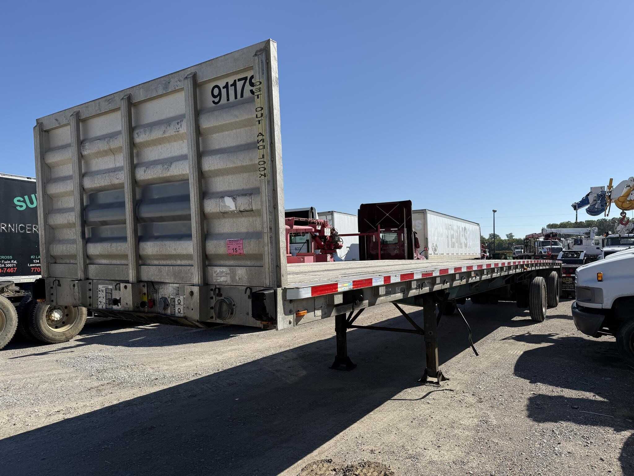 1997 Wilson 48 ft flat bed