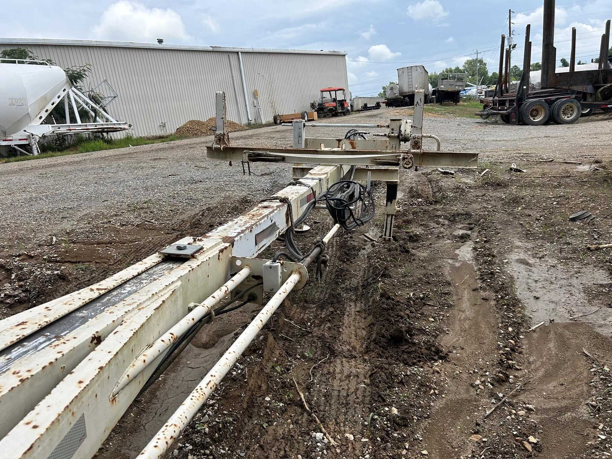 1995 Kiefer Built 40 ft pole trailer