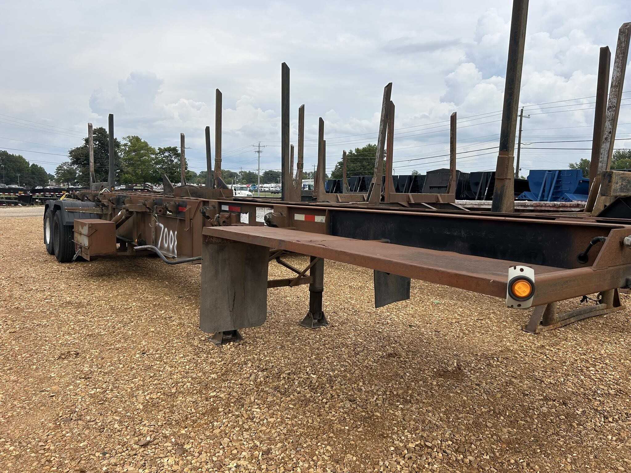 2007 Galbreath 39 ft roll off trailer