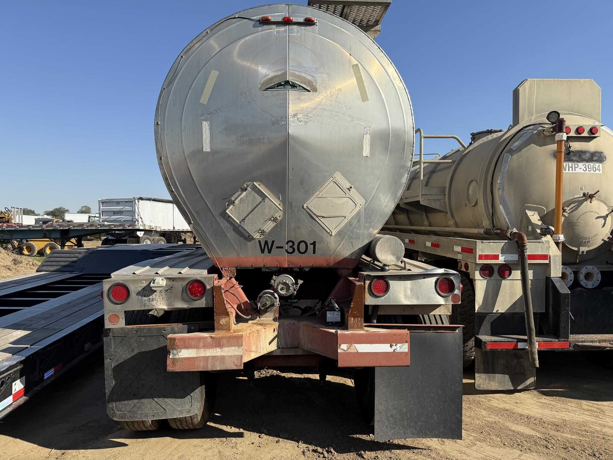 1978 Heil 6800 gallon