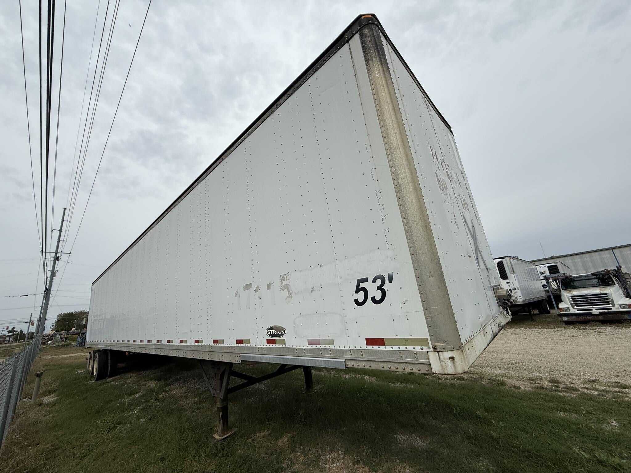 2008 Strick 53 ft dry van air-ride