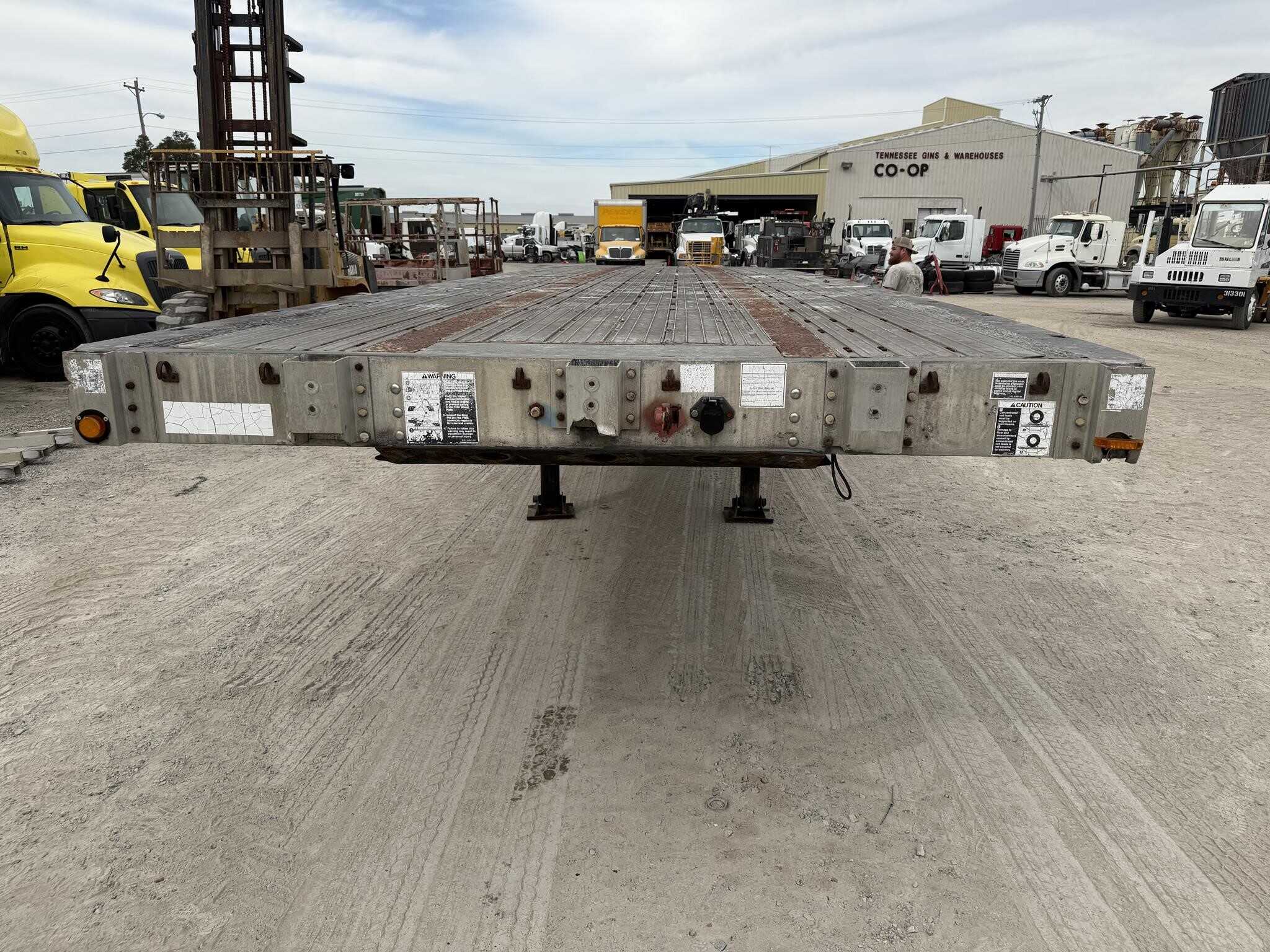 1999 Wilson 48 ft flat bed