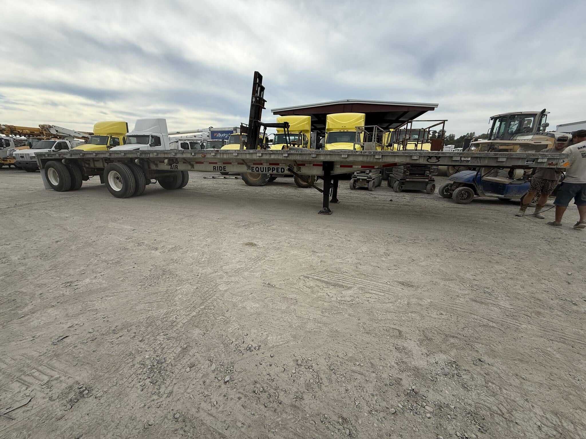 2000 Wilson 45ft flat bed