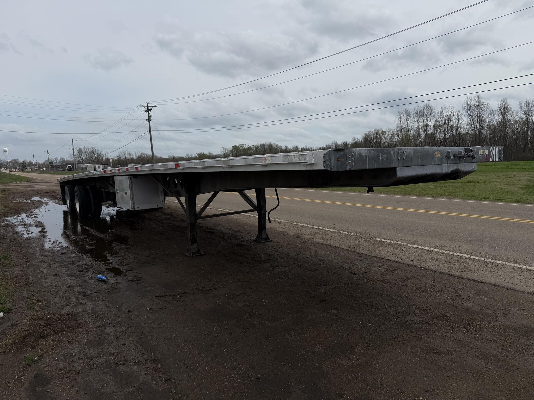2015 Antares 48 ft flat bed