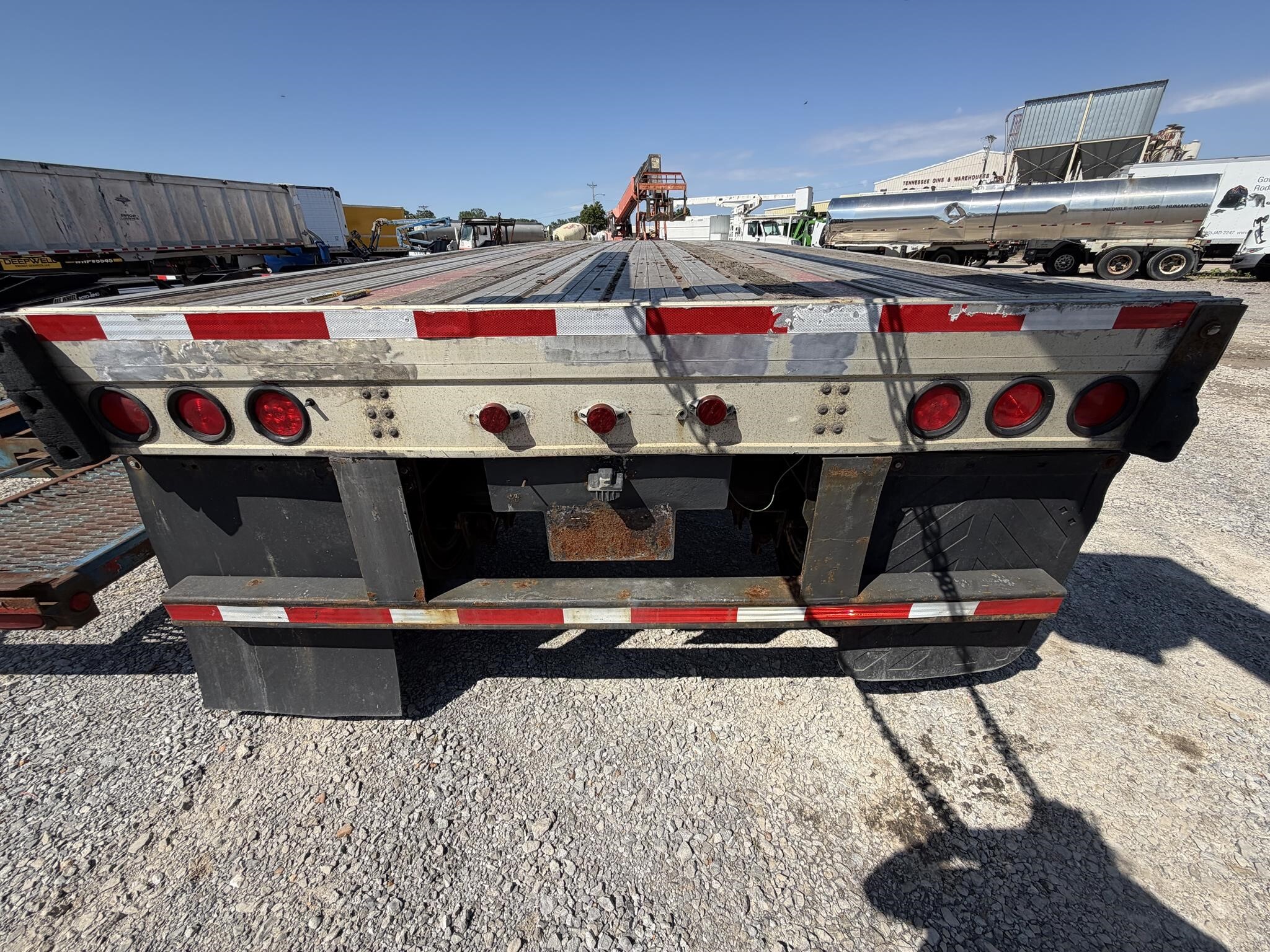2005 Fontaine 48 ft flat bed