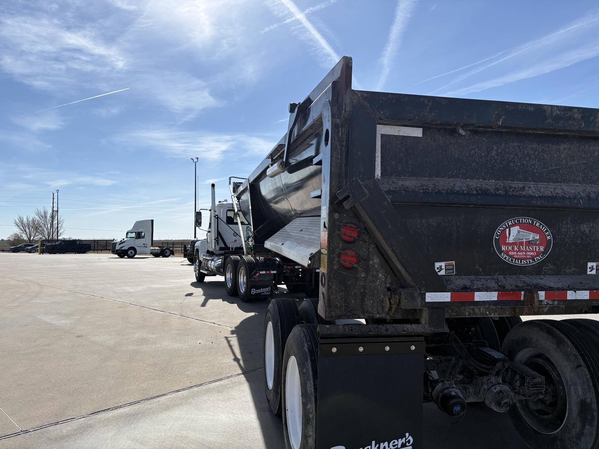 2024 Construction Trailer Specialist hrd32