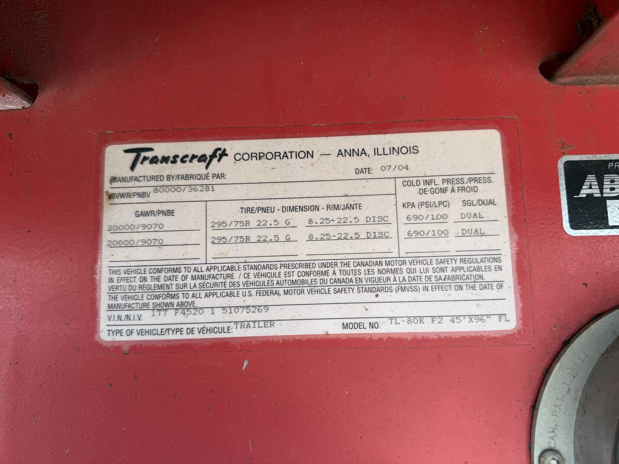 2005 Transcraft 45 ft flat with fork-lift pkg