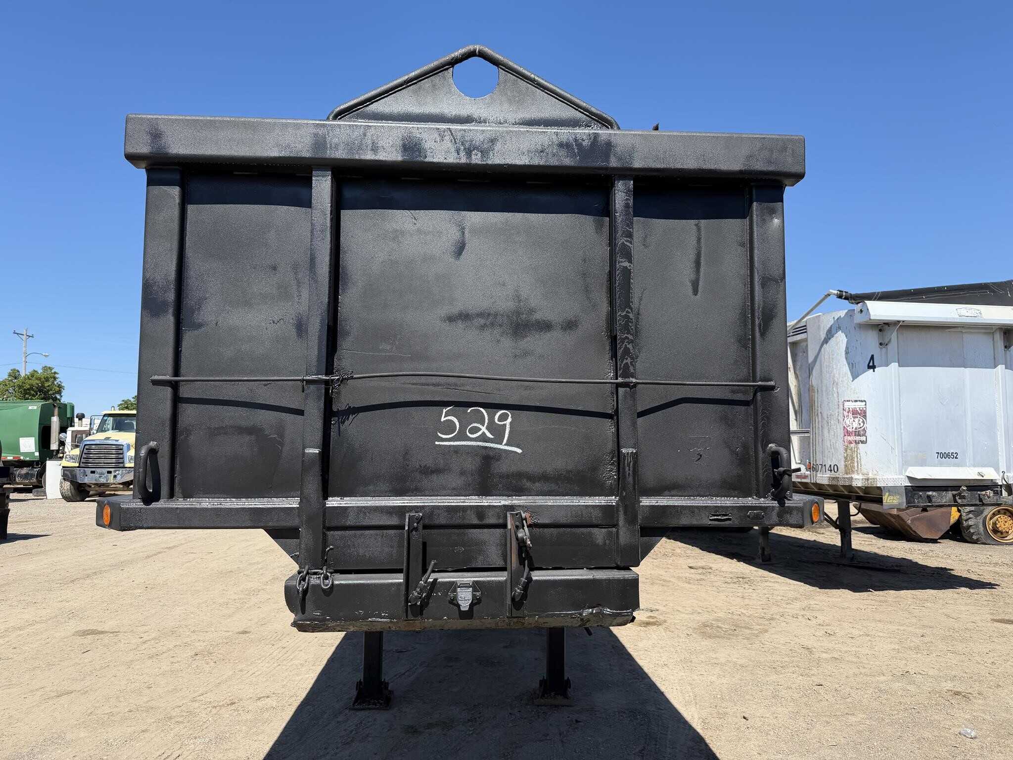 1990 Shop Built 26 ft end dump