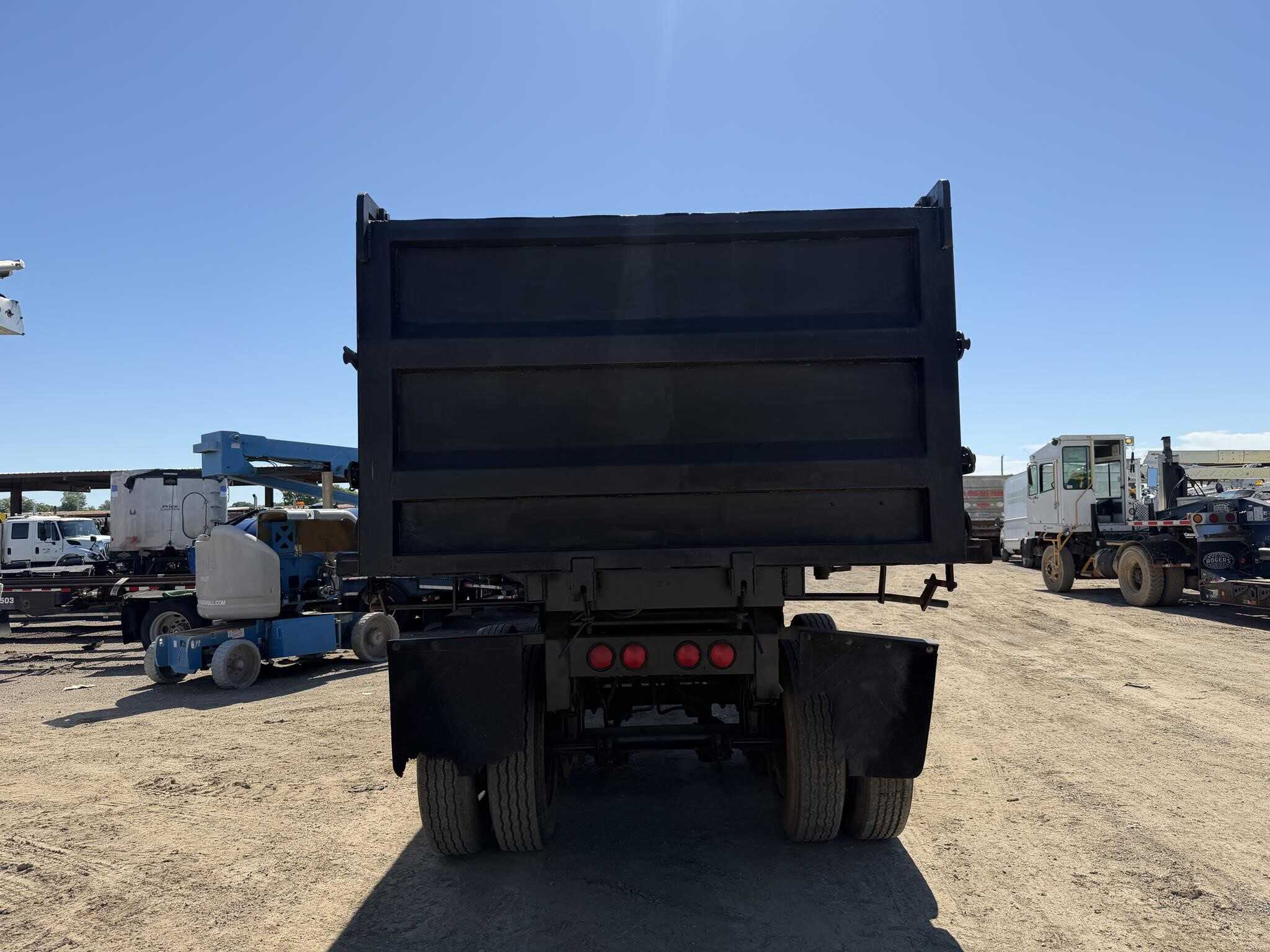 1990 Shop Built 26 ft end dump