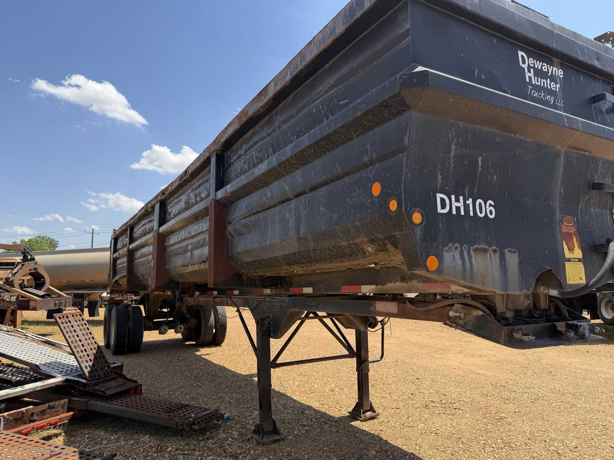 2007 Lufkin 38 ft end dump