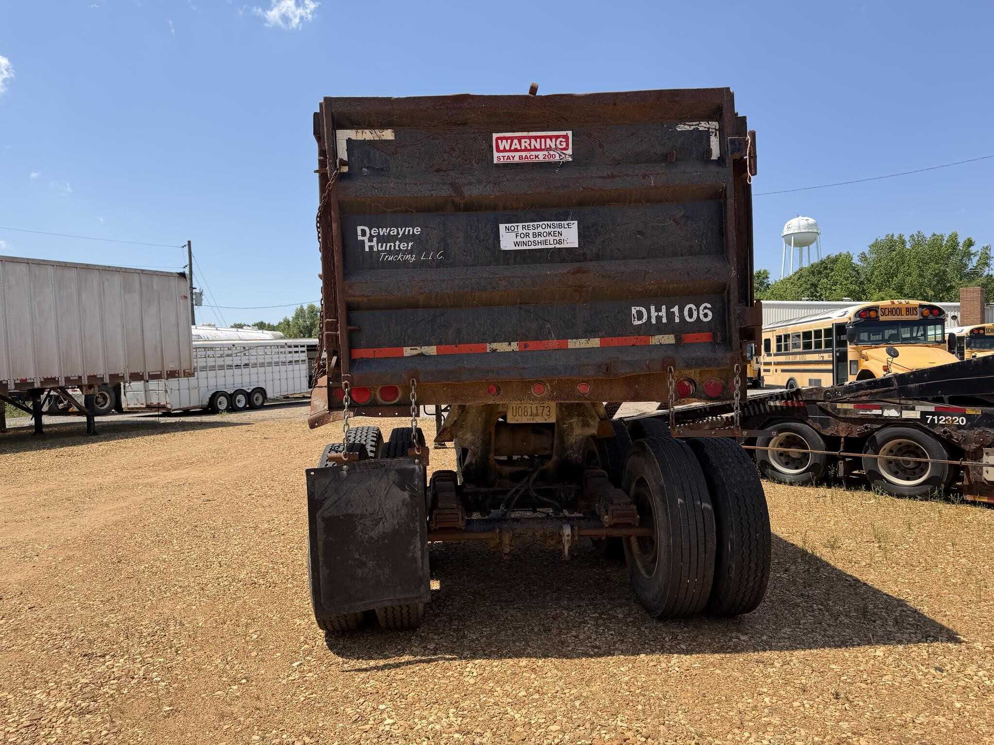 2007 Lufkin 38 ft end dump