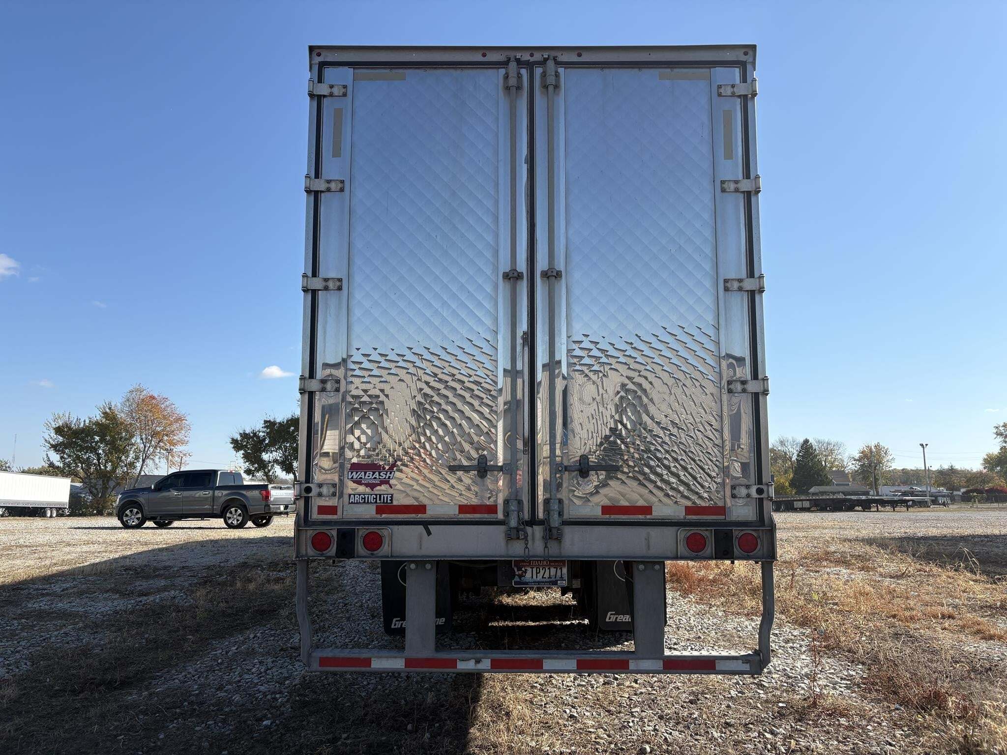 2021 Wabash artic lite