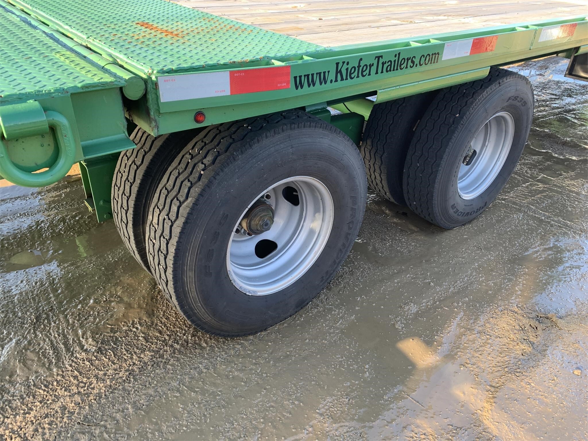 2024 Kiefer Built 34 ft equipment trailer