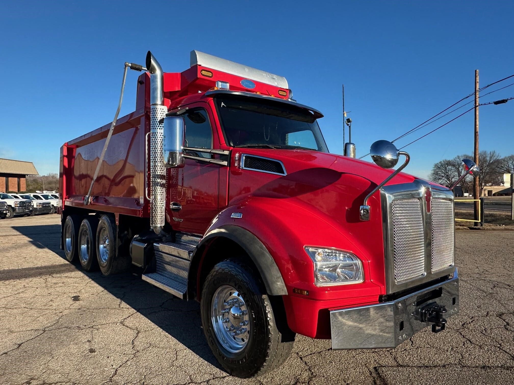 Used 2022 KENWORTH T880 Dump Truck in Chatham, VA | NextTruck