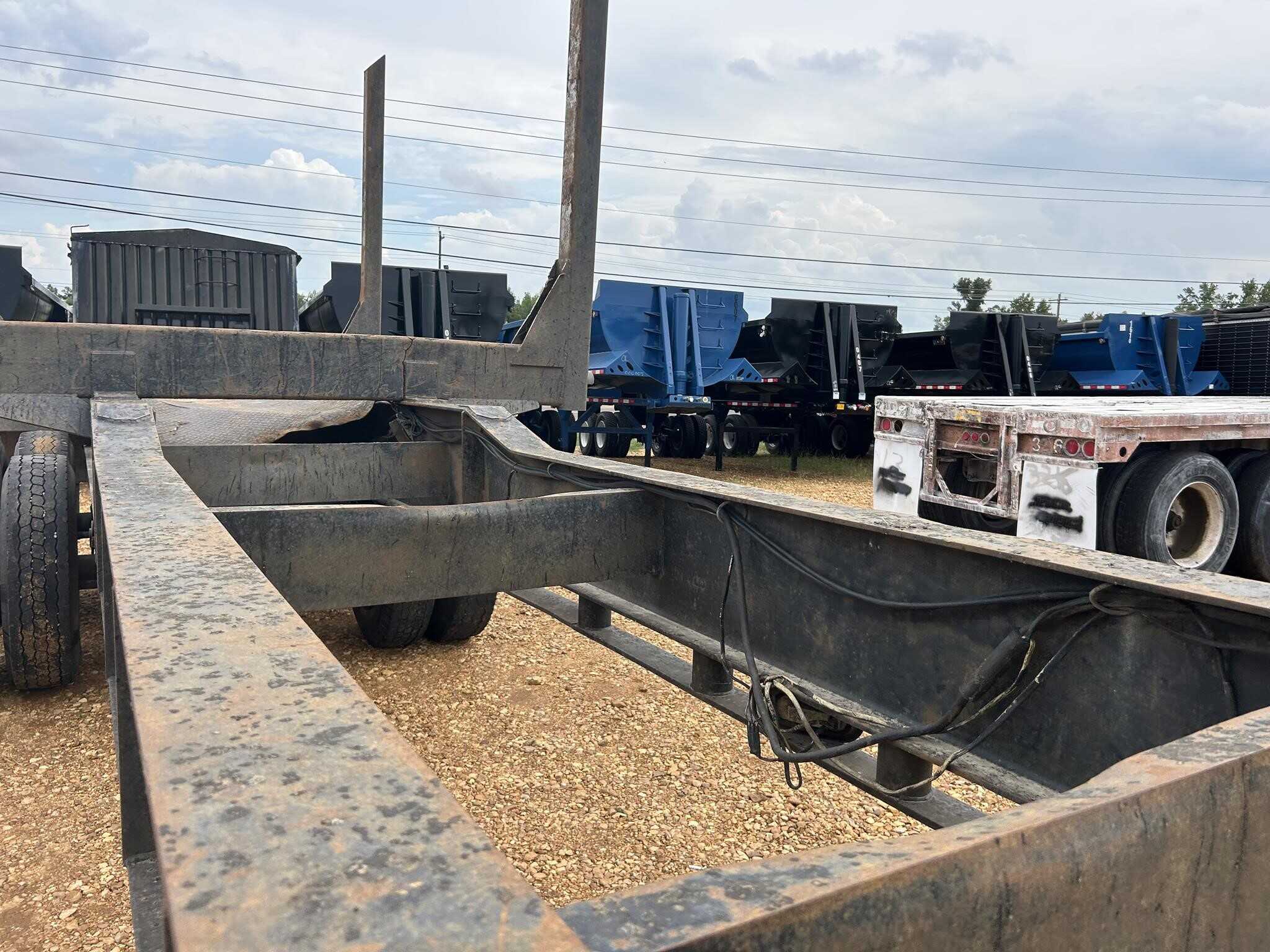 2013 Magnolia 42 ft log trailer