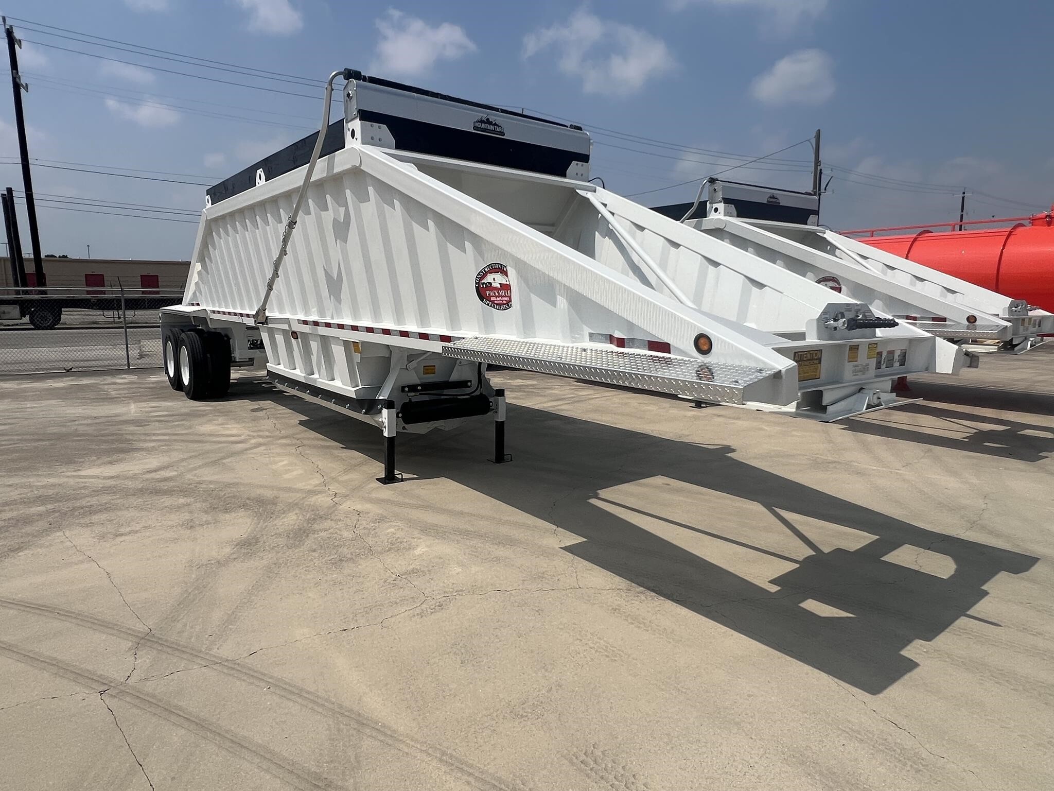 2027 Construction Trailer Specialist bdt-40 air ride