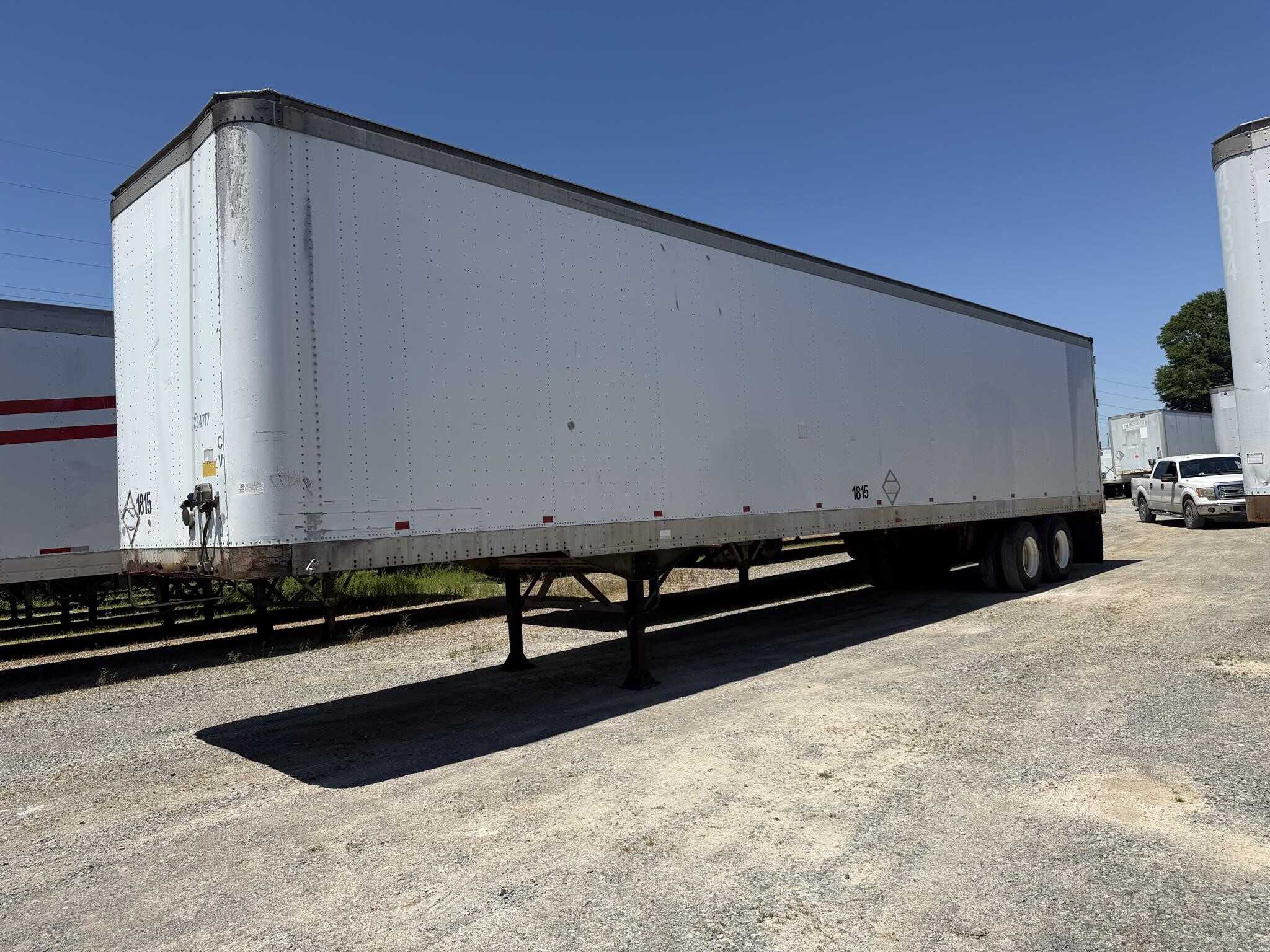 1985 Lufkin 48 ft dry van