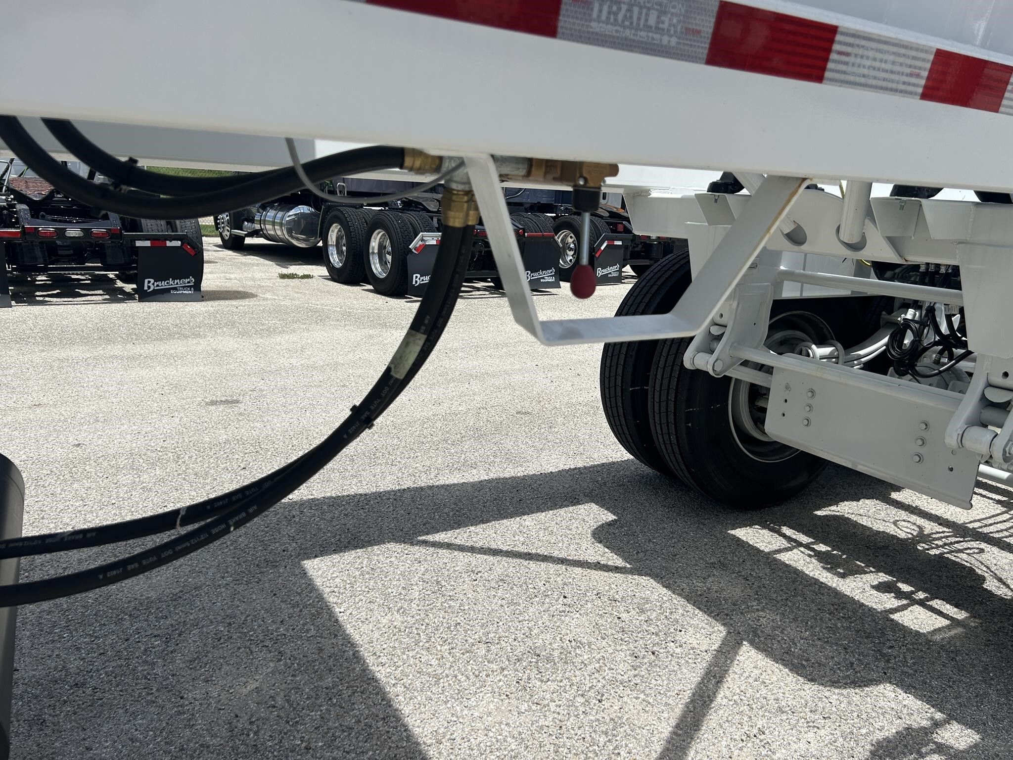 2027 Construction Trailer Specialist bdt-40 spring ride