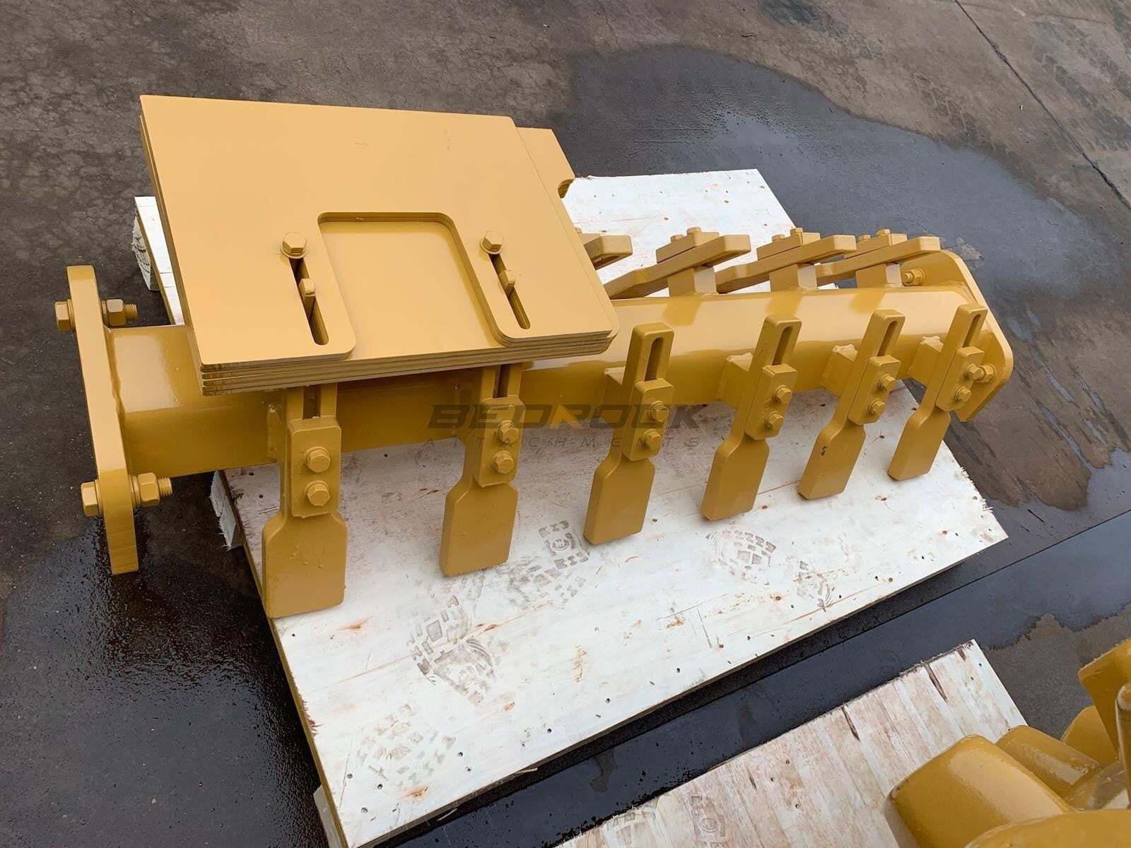 New 2026 CATERPILLAR PAD FOOT SHELL SCRAPER BAR FITS CAT CS44 CS423 CS4 ...