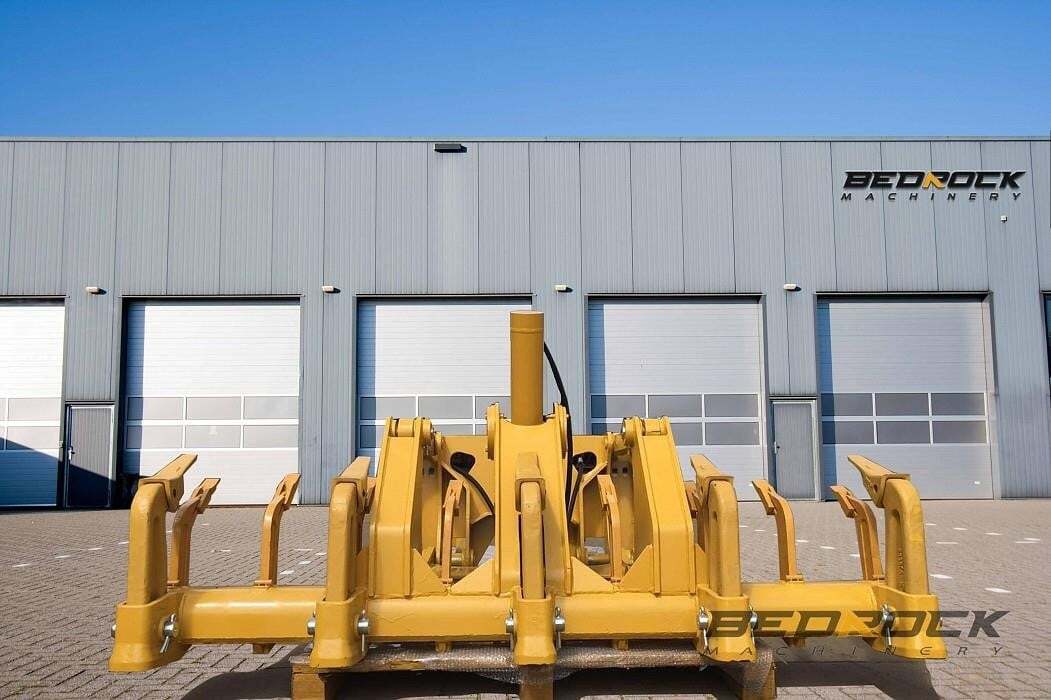 New 2026 BEDROCK RIPPER FITS CAT 12M/140M/160M MOTOR GRADER Rippers in ...