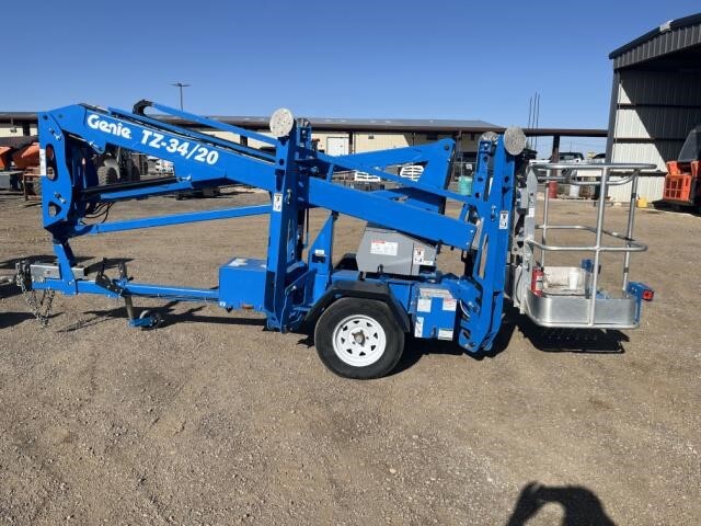 2022 GENIE TZ34/20 Towable Boom Lifts LIFTING
