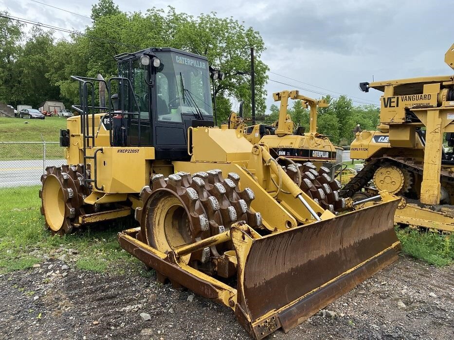 2009 CATERPILLAR 815F 2 Padfoot INDUSTRIAL