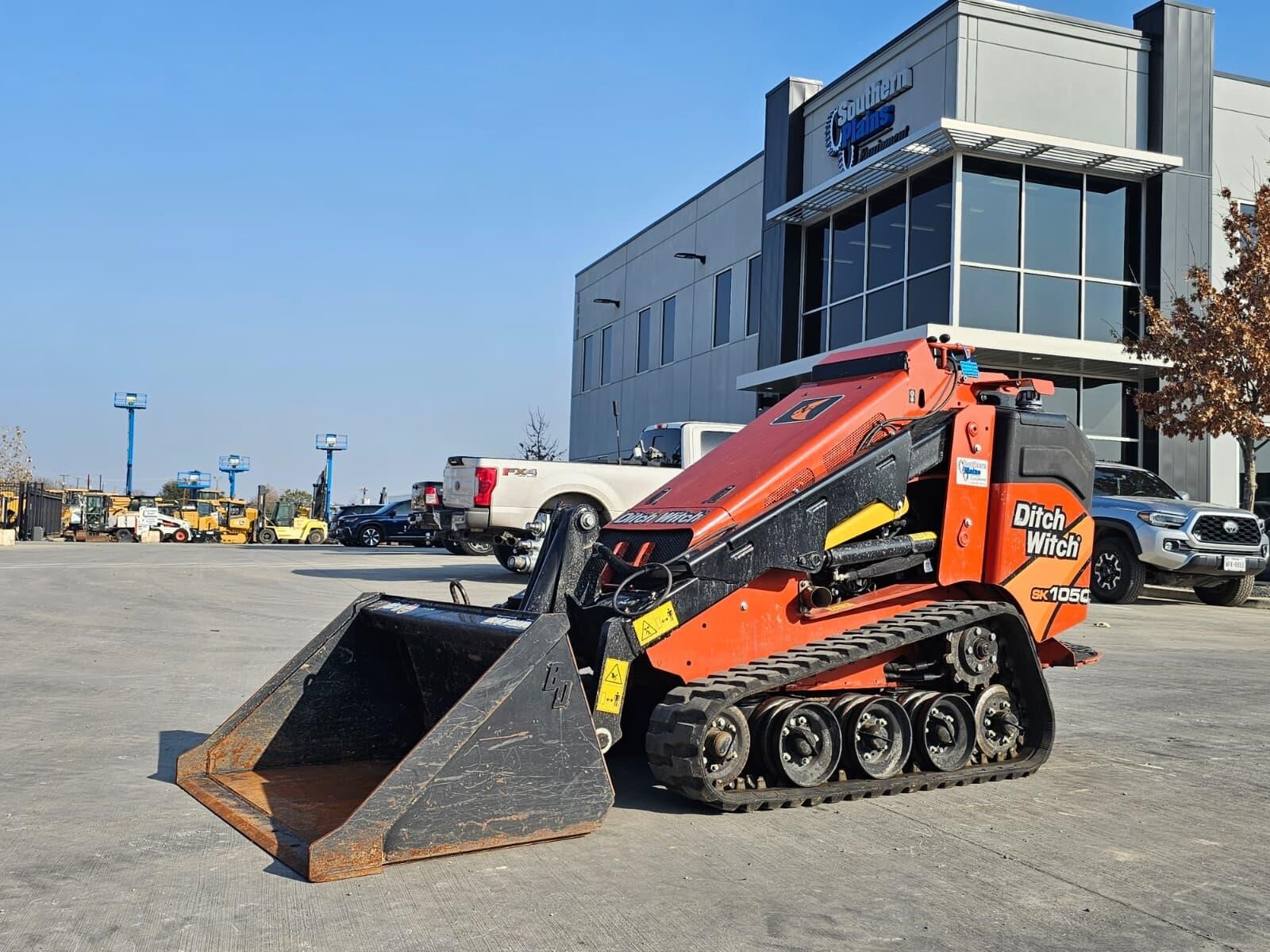 2024 DITCH WITCH SK1050 Skid Steers EARTHMOVING