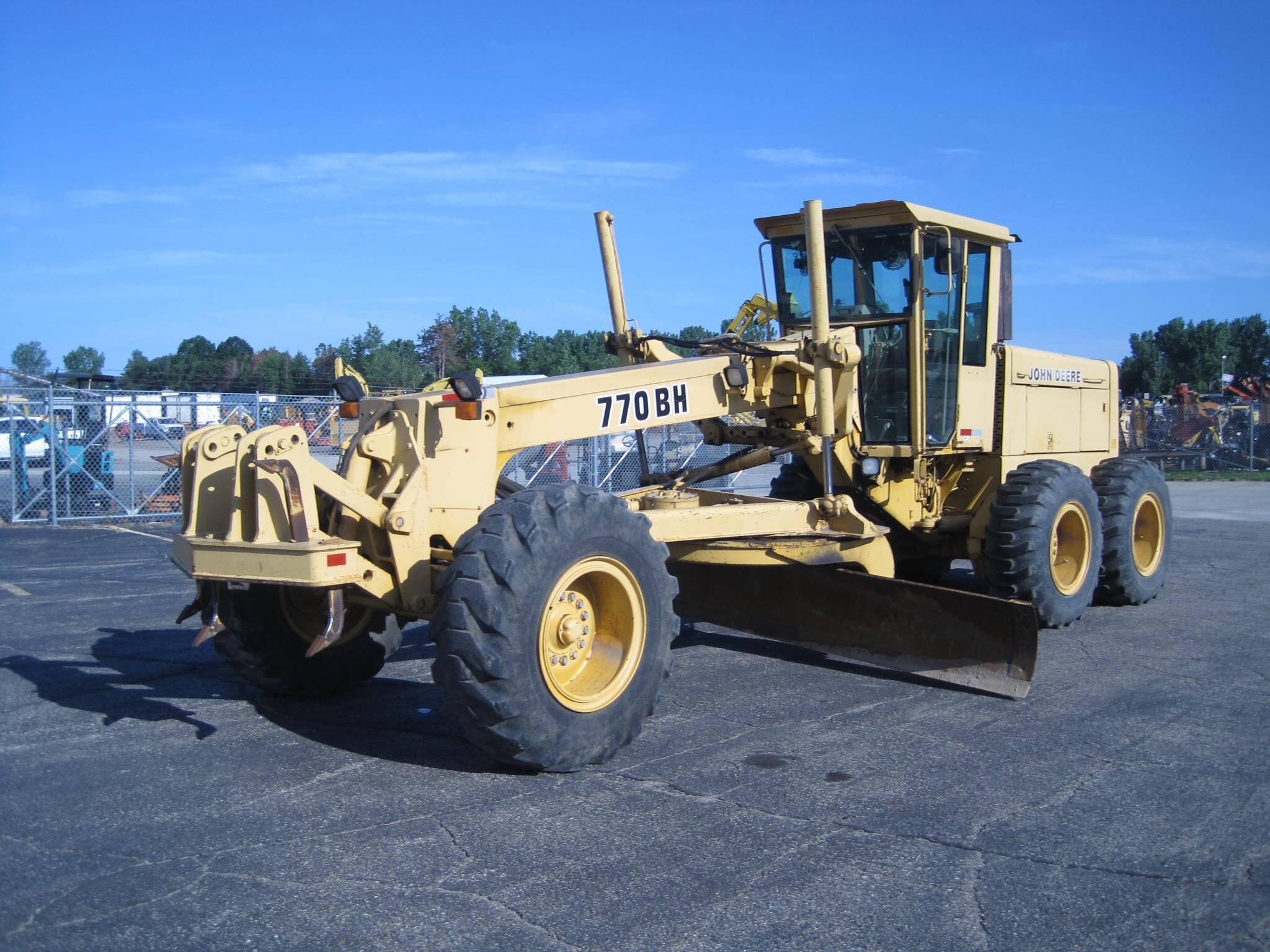 1986 DEERE 770BH Motor Graders EARTHMOVING