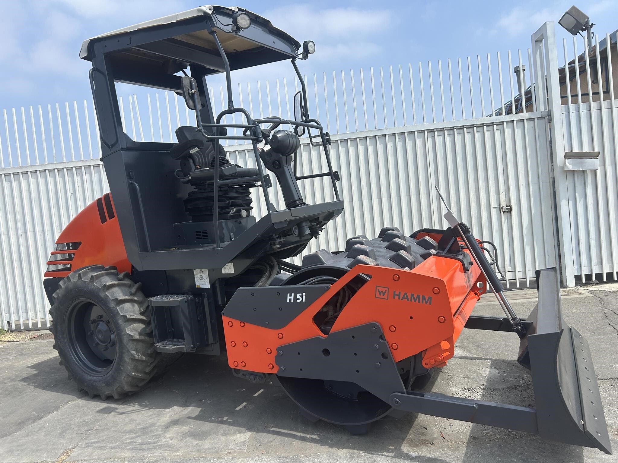 2016 HAMM H5iP Padfoot ASPHALT-CONCRETE-COMPACTION